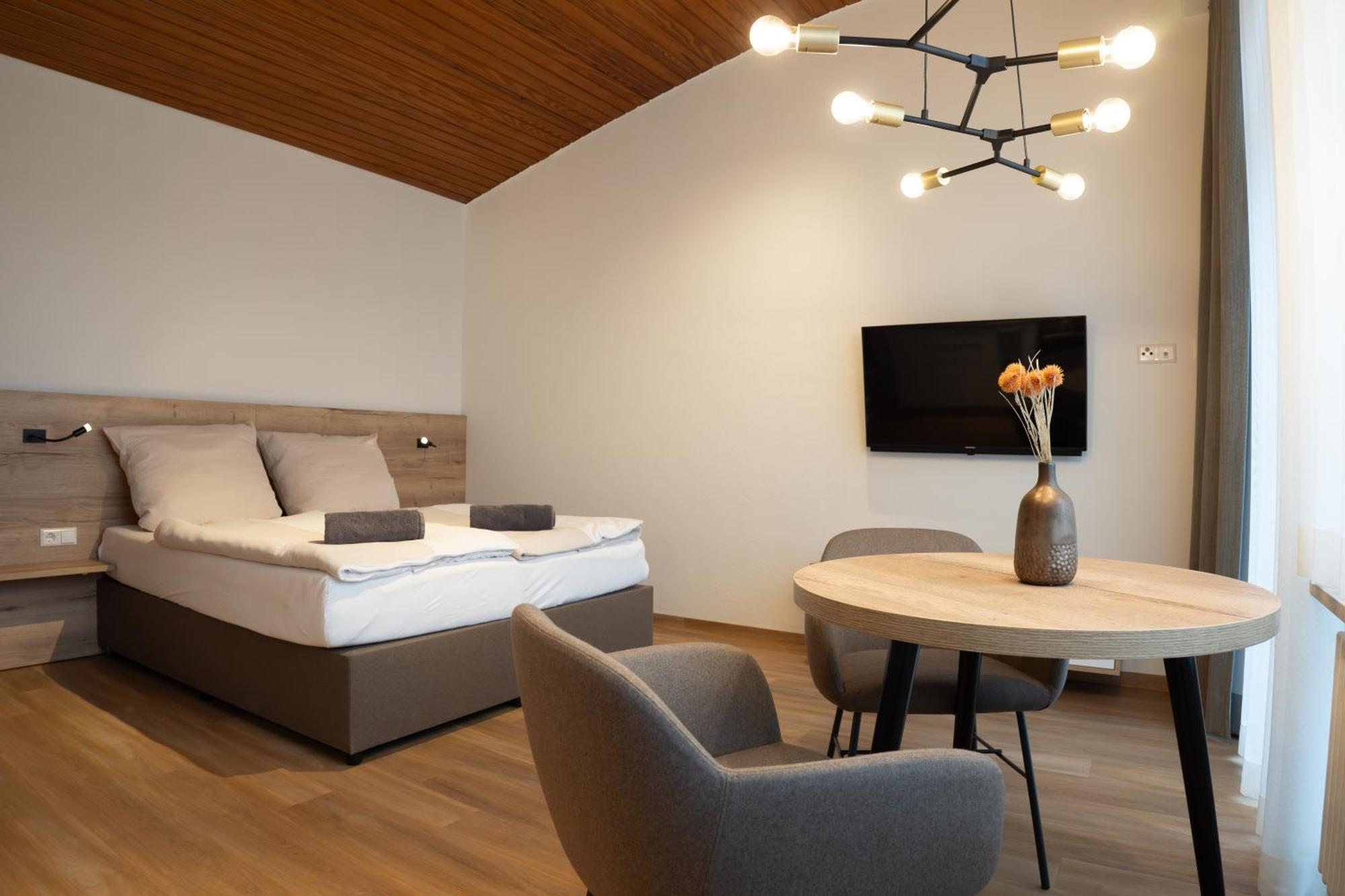 באד דירהיים Kapfwald Appartements מראה חיצוני תמונה